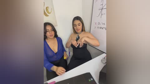 antonella_julieta free recording from 2026-02-13 00:37:00