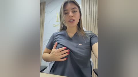 alicee16 free recording from 2026-02-15 00:09:00