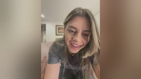 alicee16 free recording from 2026-02-15 02:13:00