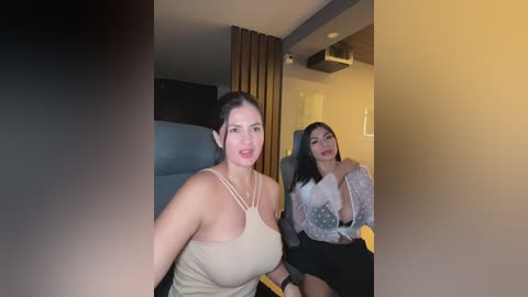 carolina_novoa free recording from 2026-02-16 00:11:00