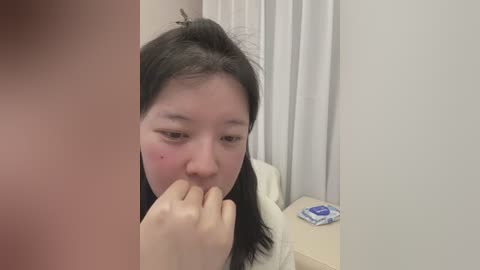 enen_xiaobao free recording from 2026-02-16 00:49:00