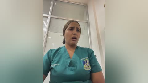 noa_harper_ free recording from 2026-02-16 01:55:00