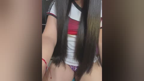 velyn_18 free recording from 2026-02-16 00:43:00