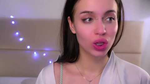 vivid_girls_vg free recording from 2026-02-16 00:49:00