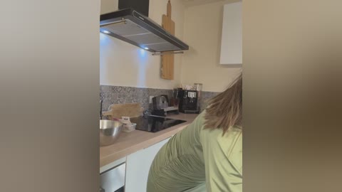 lola_tentatiion free recording from 2026-02-17 00:48:00