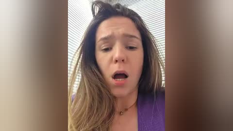 lucie_mehott free recording from 2026-02-17 03:02:00