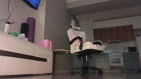 ella_lee15 free recording from 2026-02-18 01:20:00