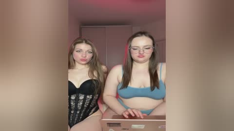 leilaflorax free recording from 2026-02-18 04:36:00