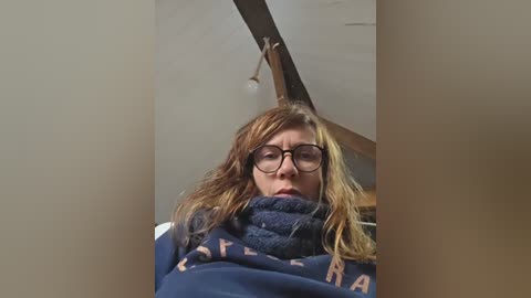 lina_lou4 free recording from 2026-02-19 00:39:00