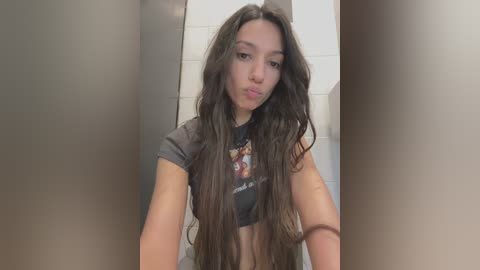 __miaqueen__ free recording from 2026-02-19 00:43:00