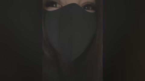 carlin_yiyi free recording from 2026-02-19 00:39:00