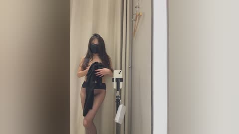 carlin_yiyi free recording from 2026-02-19 00:39:00