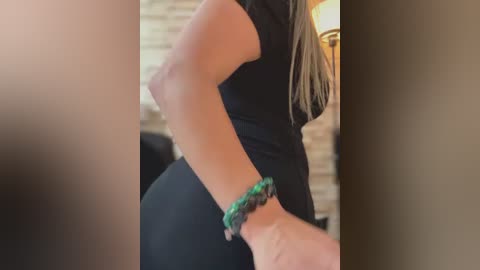 _abril_office1 free recording from 2026-02-20 00:18:00