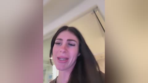 aus_queen free recording from 2026-02-20 00:29:00