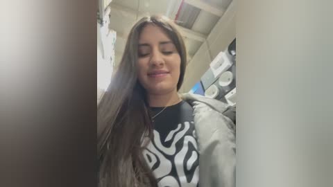 isabella21_ free recording from 2026-02-20 00:16:00