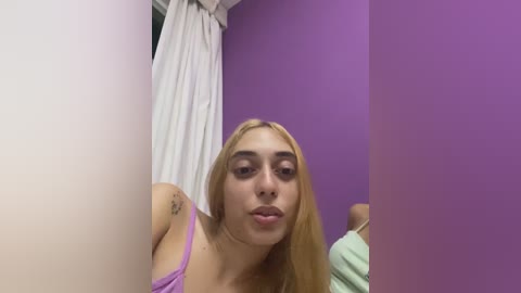 loirinhaaa free recording from 2026-02-20 00:12:00