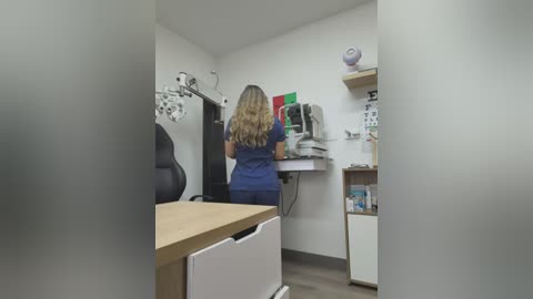 alicee16 free recording from 2026-02-21 00:20:00