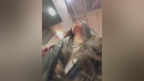 isabella21_ free recording from 2026-02-22 00:17:00