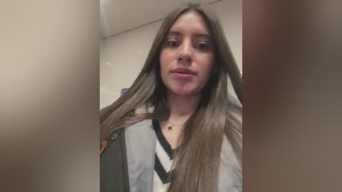 isabella21_ free recording from 2026-02-22 00:17:00