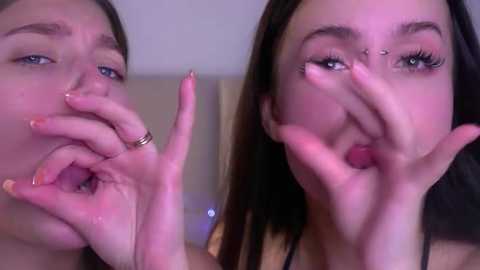 vivid_girls_vg free recording from 2026-02-23 02:07:00