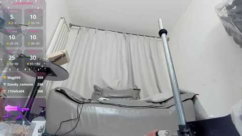 fox_yiyi free recording from 2026-02-24 00:08:00