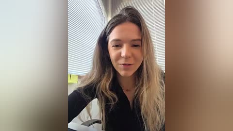 lucie_mehott free recording from 2026-02-24 00:30:00