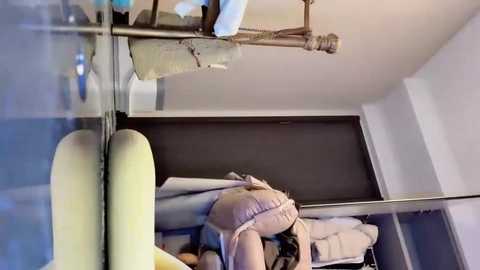 kiraa_0051 free recording from 2026-02-25 00:19:00