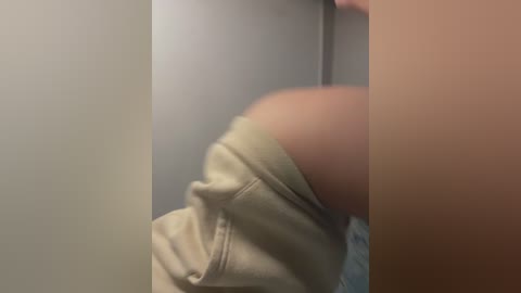 privsloirinha free recording from 2026-02-27 00:04:00