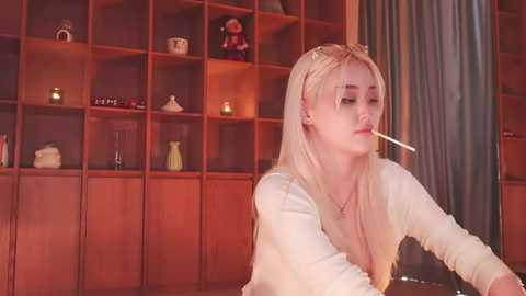 hyun_chia free recording from 2026-02-28 00:15:00