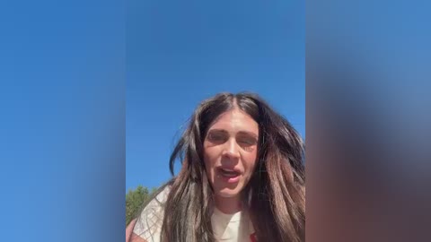 aus_queen free recording from 2026-03-01 00:10:00