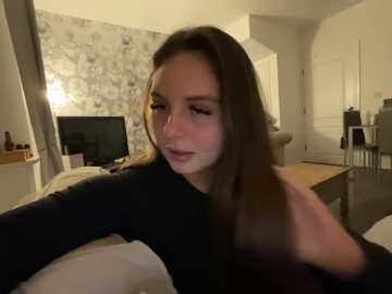 ellastarrxxx free recording from 2026-03-02 00:33:00