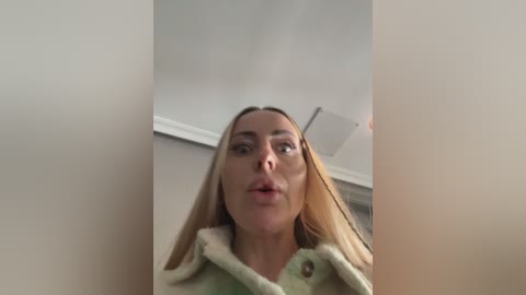 emasalis free recording from 2026-03-02 00:33:00