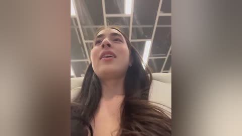 holly_play free recording from 2026-03-02 00:39:00