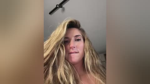 thescorpionfr_ free recording from 2026-03-02 00:01:00