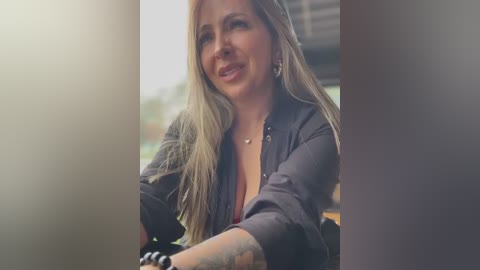 _abril_office1 free recording from 2026-03-03 00:35:00