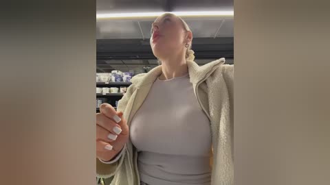 emasalis free recording from 2026-03-04 00:03:00