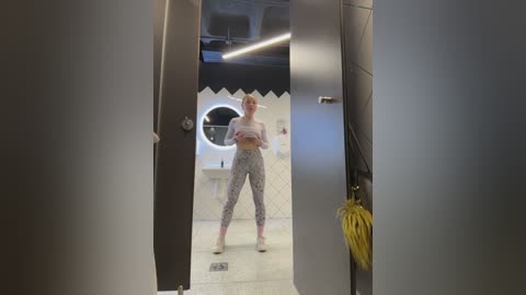 emasalis free recording from 2026-03-04 00:22:00