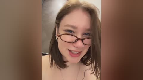 lucy_joy free recording from 2026-03-04 00:22:00