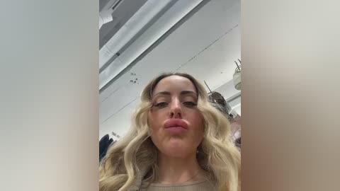 emasalis free recording from 2026-03-05 00:51:00