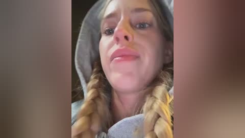 kira_mia free recording from 2026-03-05 00:10:00