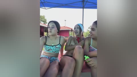 l0lita_emi free recording from 2026-03-05 00:10:00