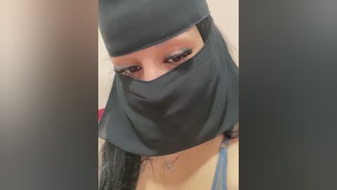 mari_layali free recording from 2026-03-05 00:43:00