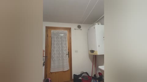 petrouchkaaa_ free recording from 2026-03-05 01:16:00