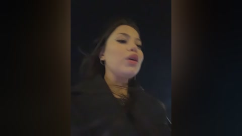 chloe__moon free recording from 2026-03-06 01:43:00