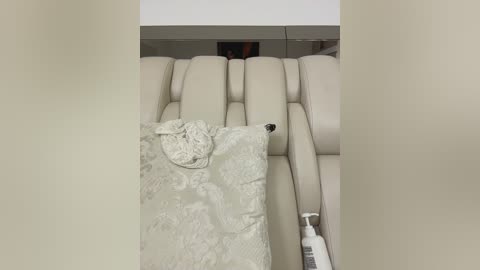 alisson_foxxx1 free recording from 2026-03-07 00:19:00