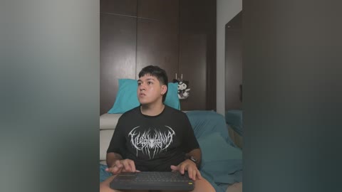 emilyandandrew free recording from 2026-03-09 02:31:00