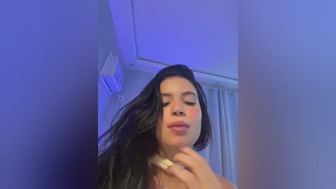 rafaellaz free recording from 2026-03-08 00:12:00