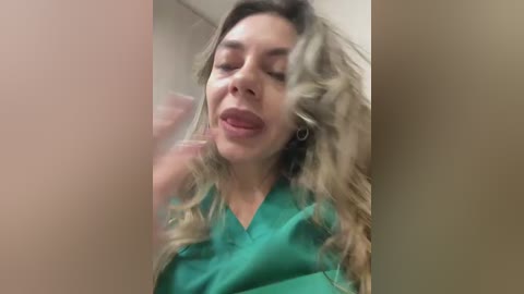 alicee16 free recording from 2026-03-09 00:55:00