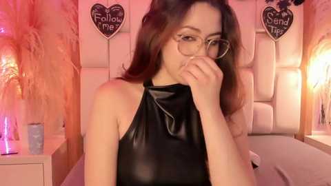 daphne_and_roger free recording from 2026-03-09 02:31:00