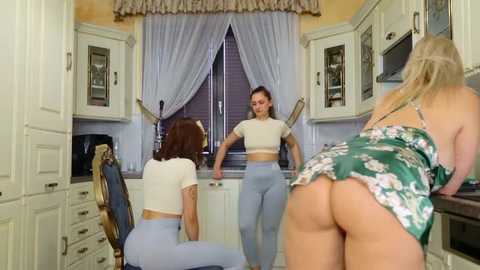 tunderose1 free recording from 2026-03-10 00:45:00